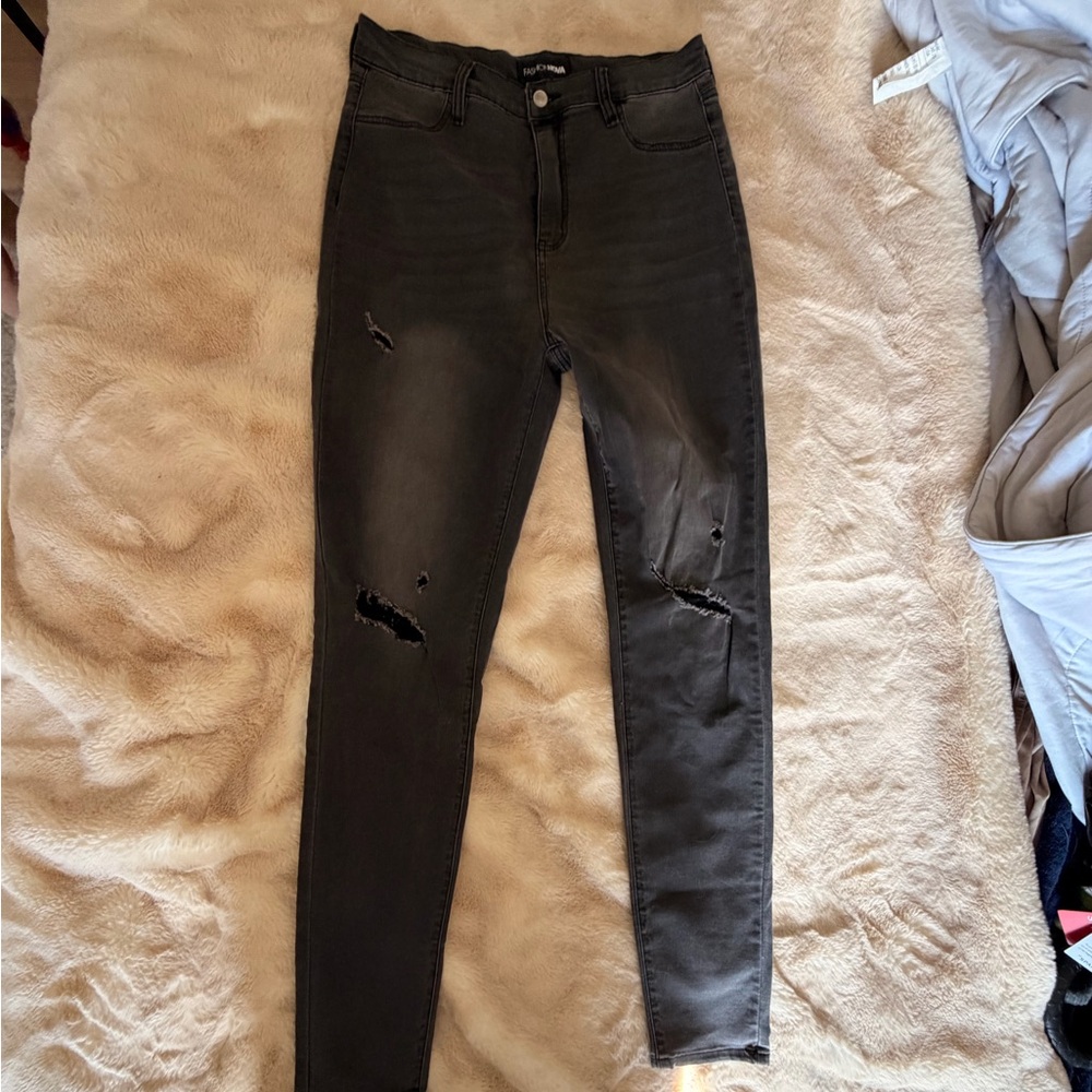 Fashion Nova Black Skinny Jeans size 15